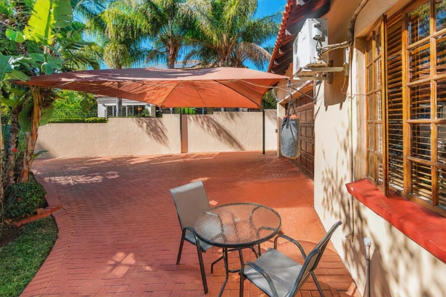 4 Bedroom Property for Sale in Safari Gardens North West